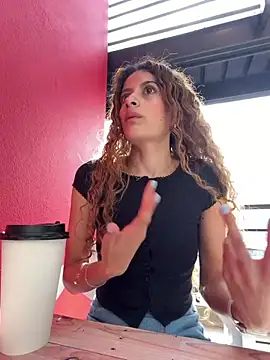 alana15 online show from April 2026 09:10:02 PM