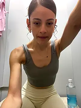 alana15 online show from October 2025 02:07:01 PM