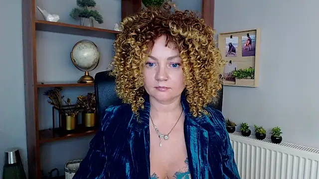 Snapshot of KayaMagic chatting on March 2025 05:12:02 PM KayaMagic online show from March 2025 05:12:02 PM