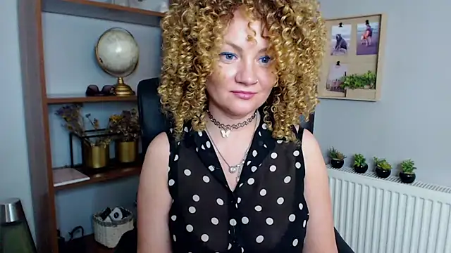 Snapshot of KayaMagic chatting on March 2025 06:31:01 PM KayaMagic online show from March 2025 06:31:01 PM