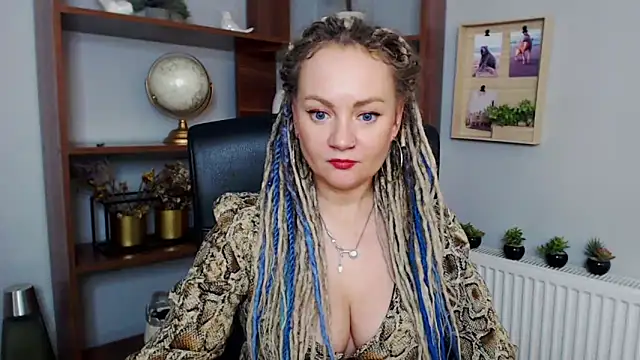 Snapshot of KayaMagic chatting on March 2025 03:13:02 PM KayaMagic online show from March 2025 03:13:02 PM