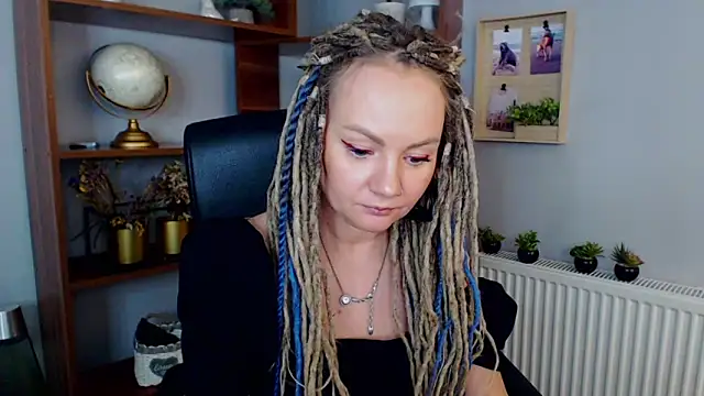 Snapshot of KayaMagic chatting on January 2025 03:19:01 PM KayaMagic online show from January 2025 03:19:01 PM