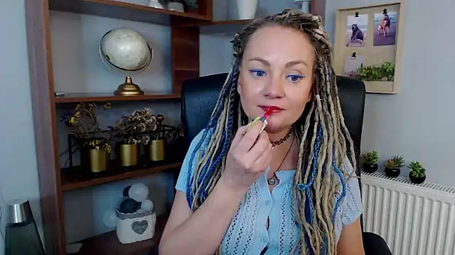 Snapshot of KayaMagic chatting on January 2025 05:37:02 PM KayaMagic online show from January 2025 05:37:02 PM