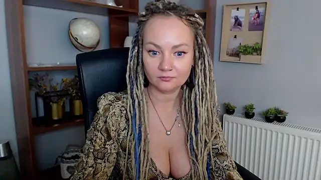 Snapshot of KayaMagic chatting on February 2025 02:59:02 PM KayaMagic online show from February 2025 02:59:02 PM