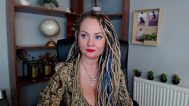 Snapshot of KayaMagic chatting on March 2025 05:18:01 PM KayaMagic online show from March 2025 05:18:01 PM