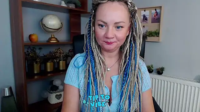 Snapshot of KayaMagic chatting on December 2024 05:18:02 PM KayaMagic online show from December 2024 05:18:02 PM