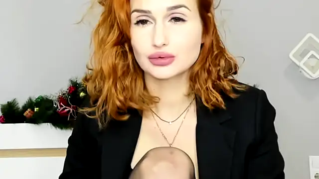 Snapshot of Red_Fairy_ chatting on January 2025 01:46:02 PM Red Fairy online show from January 2025 01:46:02 PM