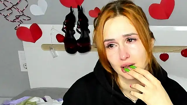 Snapshot of Red_Fairy_ chatting on February 2025 03:56:01 PM Red Fairy online show from February 2025 03:56:01 PM