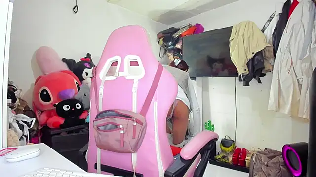 Lawrncesofiets online show from October 2025 08:06:02 PM