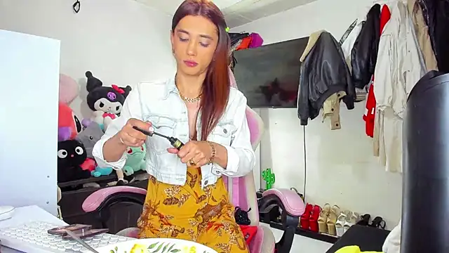 Lawrncesofiets online show from October 2025 03:15:01 PM