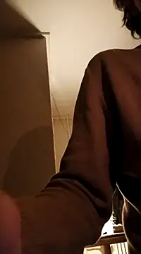 Snapshot of BunnyandClydeDk chatting on December 2024 05:58:01 AM BunnyandClydeDk online show from December 2024 05:58:01 AM