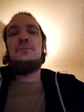 Snapshot of BunnyandClydeDk chatting on December 2024 04:12:01 AM BunnyandClydeDk online show from December 2024 04:12:01 AM