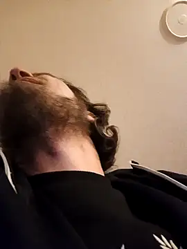 Snapshot of BunnyandClydeDk chatting on March 2025 07:07:02 PM BunnyandClydeDk online show from March 2025 07:07:02 PM