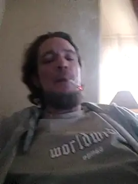 Snapshot of BunnyandClydeDk chatting on December 2024 10:45:02 AM BunnyandClydeDk online show from December 2024 10:45:02 AM