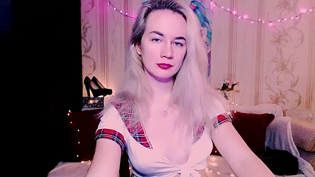 xxxcharismaaa online show from April 2026 07:53:01 PM