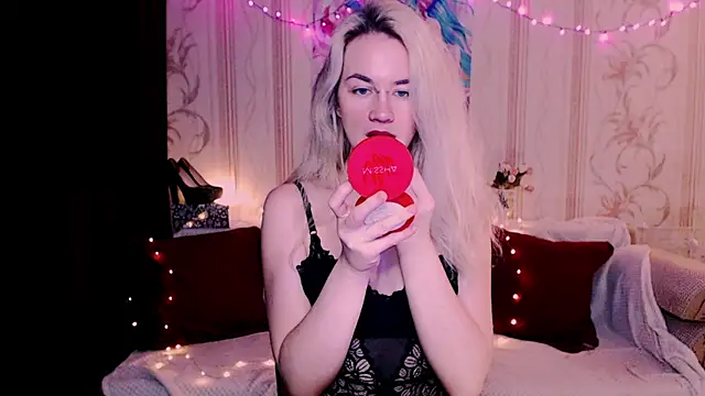 xxxcharismaaa online show from April 2026 12:50:01 AM