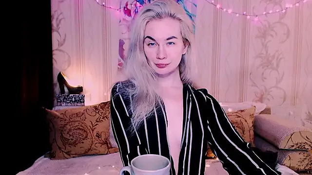 xxxcharismaaa online show from February 2026 01:16:01 AM