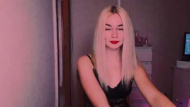 xxxcharismaaa online show from October 2025 05:10:01 PM