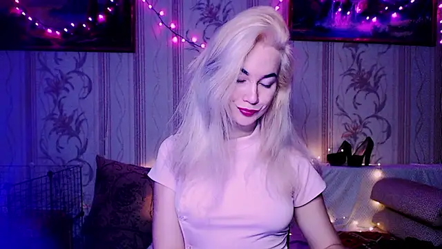 xxxcharismaaa online show from February 2026 08:45:02 AM