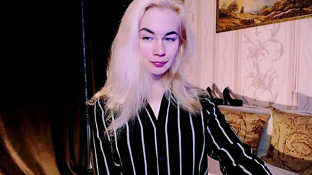 xxxcharismaaa online show from November 2025 04:39:01 AM