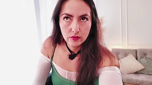 valcamtina online show from September 2025 07:53:01 PM