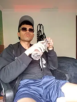 pinedasex777 online show from November 2025 04:11:01 PM