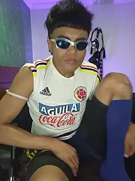 pinedasex777 online show from November 2025 01:10:02 AM