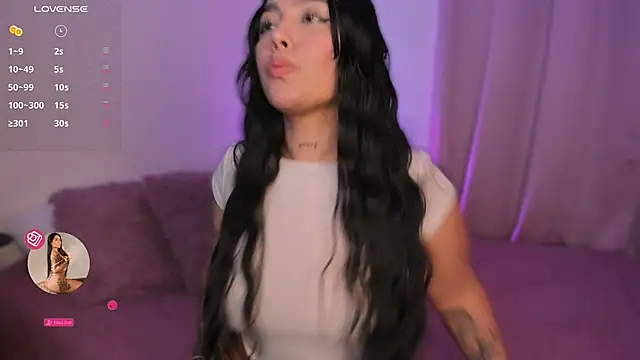 Snapshot of shantall_vidales_ chatting on October 2025 08:49:02 AM shantall vidales online show from October 2025 08:49:02 AM