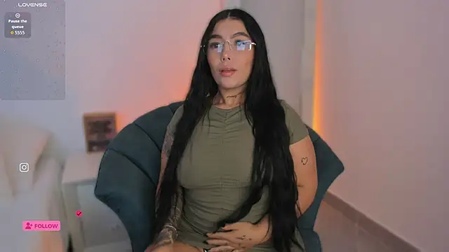 shantall vidales  online show from May 2026 10:32:02 PM
