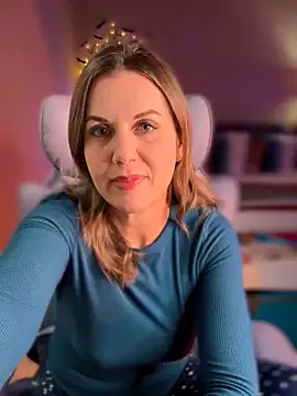 MaiseKnox online show from January 2026 10:03:01 PM