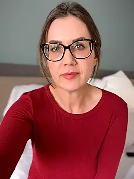 MaiseKnox online show from May 2026 04:46:02 PM