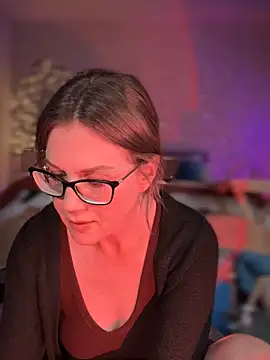 Snapshot of MaiseKnox chatting on March 2025 10:36:02 PM MaiseKnox online show from March 2025 10:36:02 PM