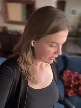 Snapshot of MaiseKnox chatting on September 2025 09:54:02 PM MaiseKnox online show from September 2025 09:54:02 PM