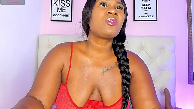 WhitneyWells online show from October 2025 04:33:01 AM