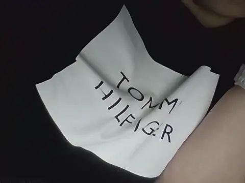 FallenDevil online show from November 2025 06:52:02 PM