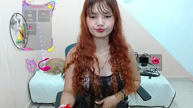 miss tinnymafe online show from September 2025 04:07:01 AM
