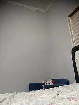 vivifernades online show from March 2026 02:00:01 PM