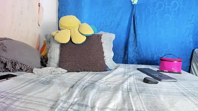 BlowMommy  online show from March 2026 01:12:01 PM