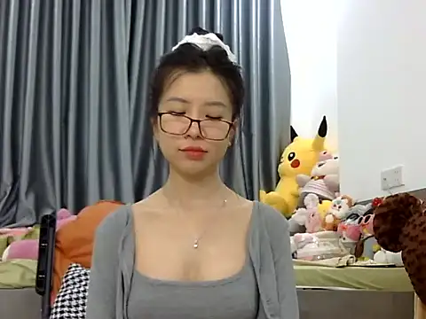 Cute Ruby01 online show from December 2024 12:11:01 PM
