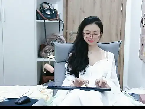 Cute Ruby01 online show from February 2026 12:17:01 PM