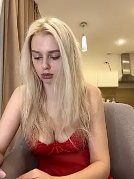 AnikaBest online show from October 2025 08:19:02 PM