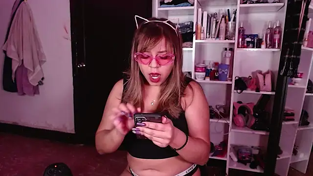 lil daisy7 online show from December 2024 12:48:02 AM