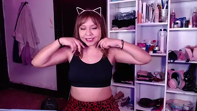 lil daisy7 online show from December 2024 04:26:02 AM