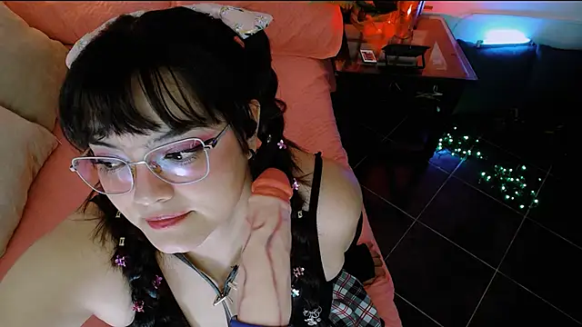 alexa11  online show from March 2025 06:31:01 PM