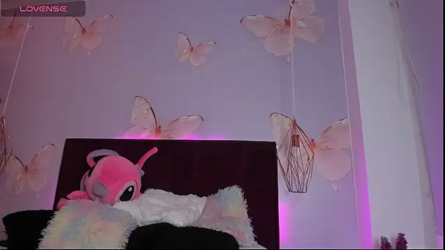 Vivi prinncess online show from March 2026 12:26:01 AM