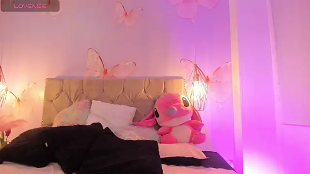 Vivi prinncess online show from March 2026 09:16:02 PM