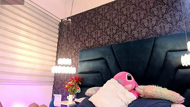 Vivi prinncess online show from May 2026 11:45:01 PM