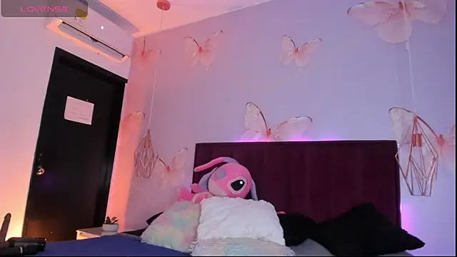 Vivi prinncess online show from March 2026 12:16:01 AM