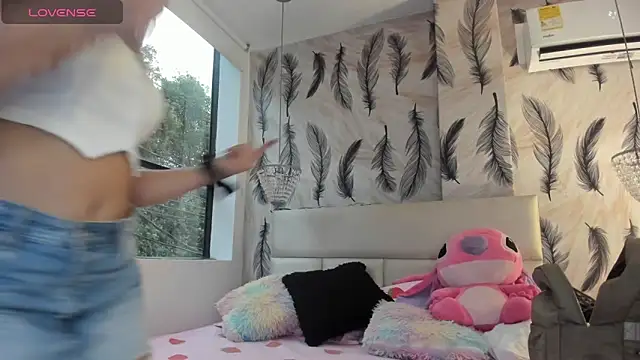 Vivi prinncess online show from November 2025 10:13:02 PM