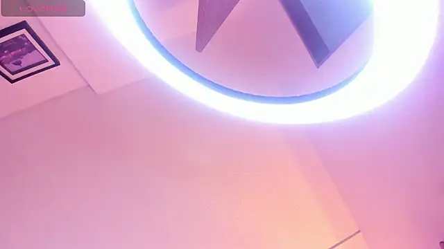 Vivi prinncess online show from November 2025 10:32:02 PM